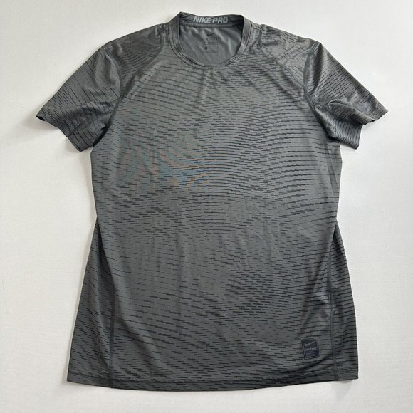 Nike Pro Shirt Mens Size Medium‎ Gray Fitted Dri-Fit Activewear Athletic Gym - Picture 1 of 10